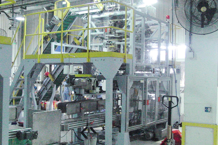 Unilever (sekundární balení linky Dual Warehouse)